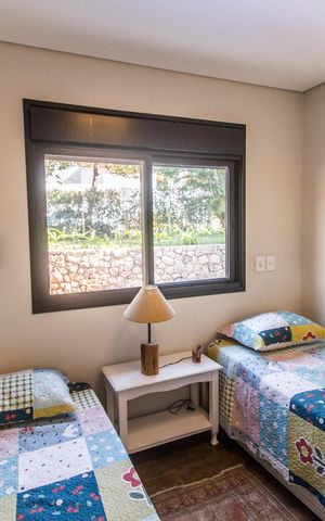 Apartamento à venda com 255m², 3 quartos e 2 vagas Apartamento à venda com 255m², 3 quartos e 2 vagasSuíte 2