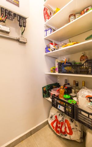 Apartamento à venda com 255m², 3 quartos e 2 vagas Apartamento à venda com 255m², 3 quartos e 2 vagasDespensa