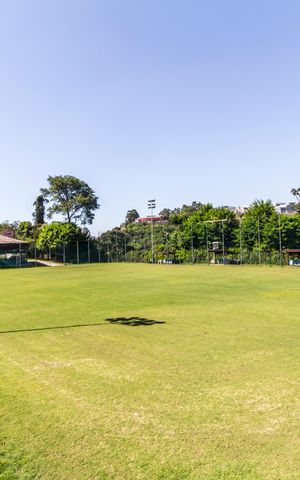 Apartamento à venda com 255m², 3 quartos e 2 vagas Apartamento à venda com 255m², 3 quartos e 2 vagasQuadra Esportiva