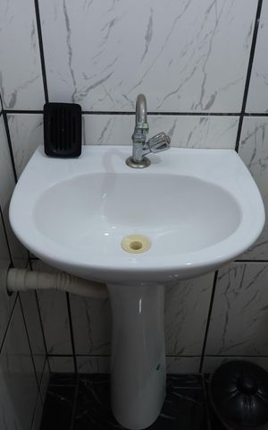 Casa para alugar com 55m², 2 quartos e 1 vagaBanheiro - Suíte 1