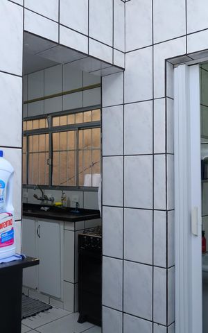 Casa para alugar com 55m², 2 quartos e 1 vagaÁrea de Serviço