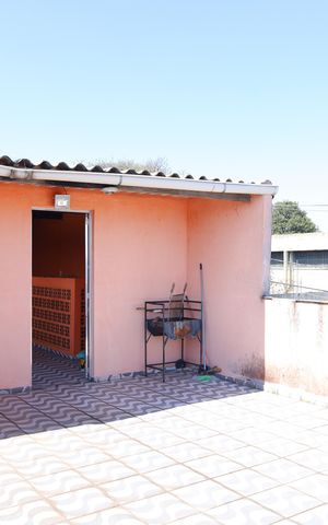 Casa para alugar com 55m², 2 quartos e 1 vagaQuintal