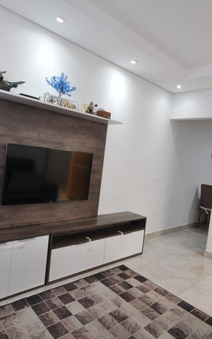 Casa à venda com 125m², 2 quartos e 2 vagasSala