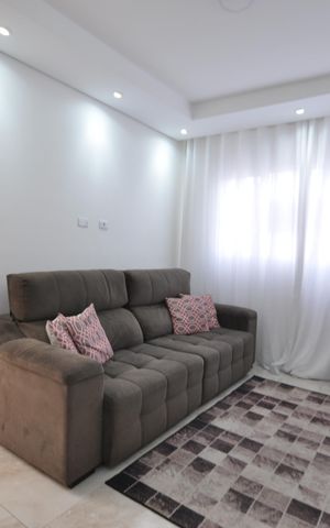 Casa à venda com 125m², 2 quartos e 2 vagasSala