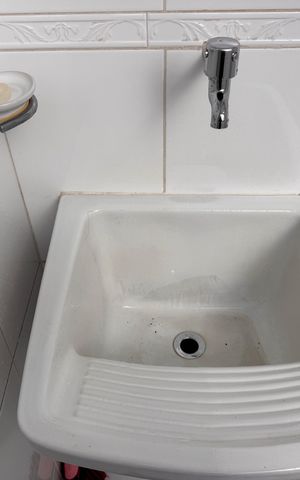 Apartamento à venda com 190m², 3 quartos e 2 vagas Apartamento à venda com 190m², 3 quartos e 2 vagasCozinha e Área de Serviço