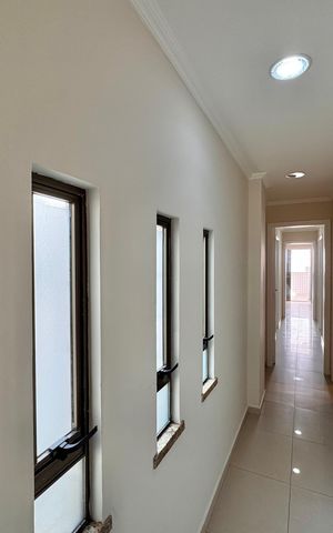 Apartamento à venda com 190m², 3 quartos e 2 vagas Apartamento à venda com 190m², 3 quartos e 2 vagasCorredor