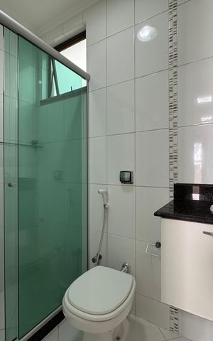 Apartamento à venda com 190m², 3 quartos e 2 vagas Apartamento à venda com 190m², 3 quartos e 2 vagasSuíte 1 - Banheiro
