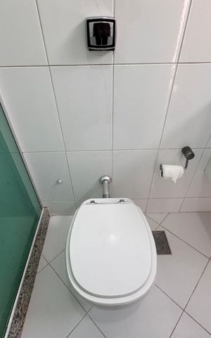 Apartamento à venda com 190m², 3 quartos e 2 vagas Apartamento à venda com 190m², 3 quartos e 2 vagasSuíte 2 - Banheiro