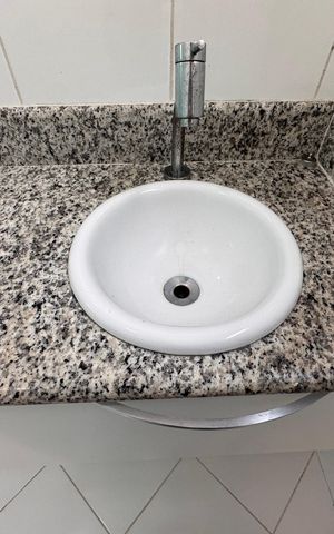 Apartamento à venda com 190m², 3 quartos e 2 vagas Apartamento à venda com 190m², 3 quartos e 2 vagasSuíte 2 - Banheiro