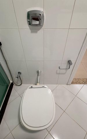 Apartamento à venda com 190m², 3 quartos e 2 vagas Apartamento à venda com 190m², 3 quartos e 2 vagasSuíte 3 - Banheiro
