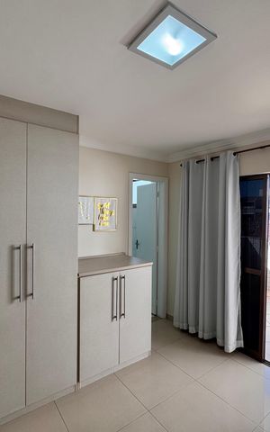 Apartamento à venda com 190m², 3 quartos e 2 vagas Apartamento à venda com 190m², 3 quartos e 2 vagasSuíte 2