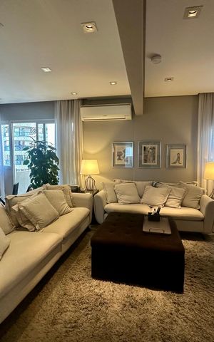 Apartamento à venda com 153m², 3 quartos e 3 vagas Apartamento à venda com 153m², 3 quartos e 3 vagasSala