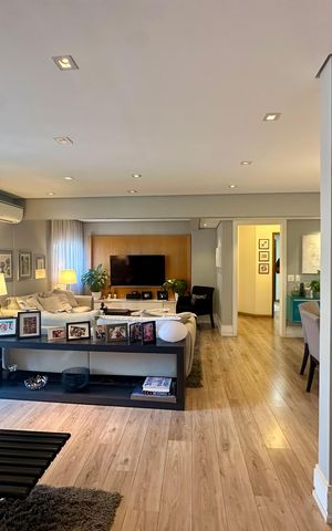 Apartamento à venda com 153m², 3 quartos e 3 vagas Apartamento à venda com 153m², 3 quartos e 3 vagasSala