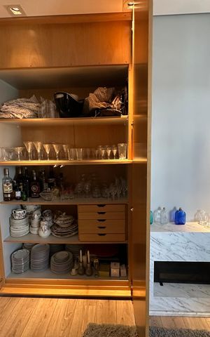 Apartamento à venda com 153m², 3 quartos e 3 vagas Apartamento à venda com 153m², 3 quartos e 3 vagasSala