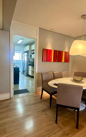 Apartamento à venda com 153m², 3 quartos e 3 vagas Apartamento à venda com 153m², 3 quartos e 3 vagasSala