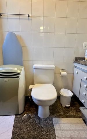 Apartamento à venda com 153m², 3 quartos e 3 vagas Apartamento à venda com 153m², 3 quartos e 3 vagasBanheiro 2