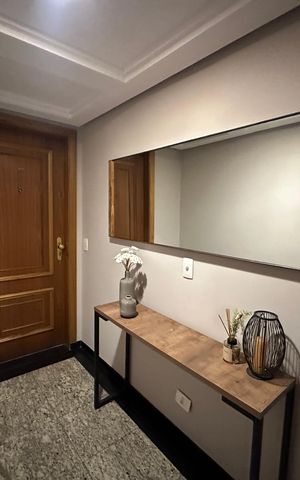 Apartamento à venda com 153m², 3 quartos e 3 vagas Apartamento à venda com 153m², 3 quartos e 3 vagasHall de entrada