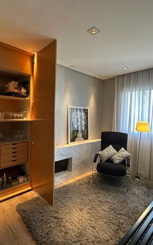 Apartamento à venda com 153m², 3 quartos e 3 vagas Apartamento à venda com 153m², 3 quartos e 3 vagasSala