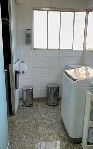 Apartamento à venda com 153m², 3 quartos e 3 vagas Apartamento à venda com 153m², 3 quartos e 3 vagasLavanderia