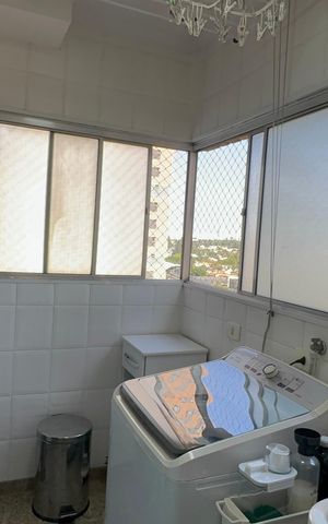 Apartamento à venda com 153m², 3 quartos e 3 vagas Apartamento à venda com 153m², 3 quartos e 3 vagasLavanderia