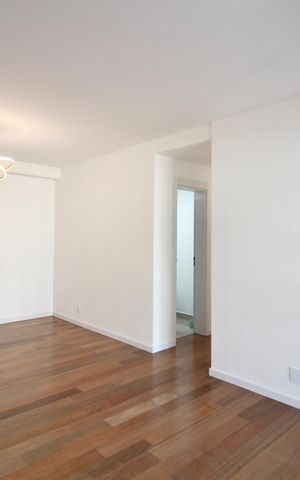 Apartamento para alugar com 110m², 3 quartos e 2 vagas Apartamento para alugar com 110m², 3 quartos e 2 vagasSala