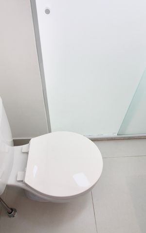 Apartamento para alugar com 110m², 3 quartos e 2 vagas Apartamento para alugar com 110m², 3 quartos e 2 vagasBanheiro da Suíte 2