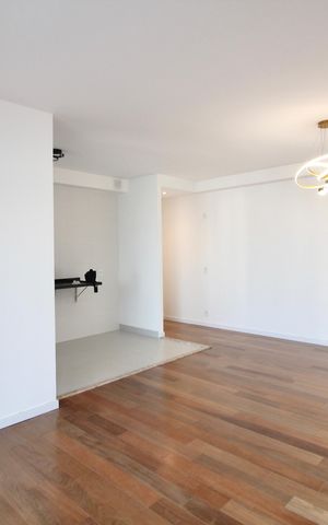 Apartamento para alugar com 110m², 3 quartos e 2 vagas Apartamento para alugar com 110m², 3 quartos e 2 vagasSala