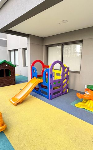 Apartamento para alugar com 110m², 3 quartos e 2 vagas Apartamento para alugar com 110m², 3 quartos e 2 vagasÁrea comum - Playground
