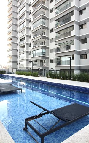 Apartamento para alugar com 110m², 3 quartos e 2 vagas Apartamento para alugar com 110m², 3 quartos e 2 vagasÁrea comum - Piscina