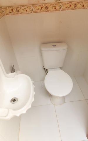 Casa à venda com 480m², 3 quartos e 2 vagasBanheiro Área Externa