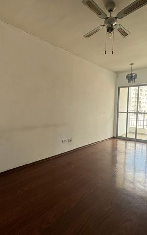 Apartamento para alugar com 73m², 3 quartos e 1 vaga Apartamento para alugar com 73m², 3 quartos e 1 vagaSala