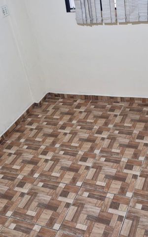 Casa para alugar com 90m², 2 quartos e 1 vaga Casa para alugar com 90m², 2 quartos e 1 vagaQuarto