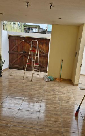 Casa para alugar com 90m², 2 quartos e 1 vaga Casa para alugar com 90m², 2 quartos e 1 vagaÁrea externa