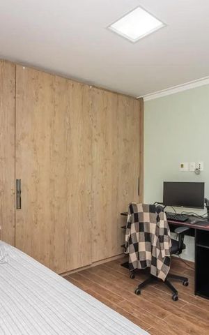 Casa à venda com 356m², 4 quartos e 6 vagas