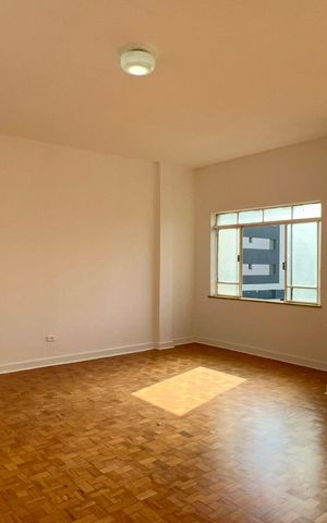 Apartamento à venda com 96m², 3 quartos e sem vagaSala