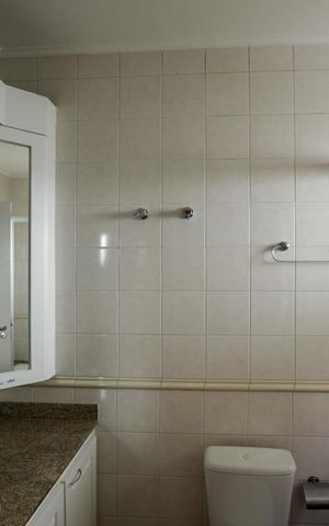 Casa de condomínio para alugar com 300m², 5 quartos e 4 vagas Casa de condomínio para alugar com 300m², 5 quartos e 4 vagasSUÍTE 1