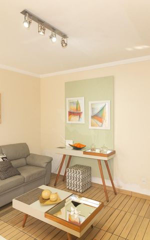 Casa à venda com 350m², 5 quartos e 5 vagasSala