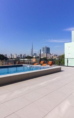 Studio à venda com 31m², 1 quarto e sem vaga Studio à venda com 31m², 1 quarto e sem vagaÁrea Comum - Piscina