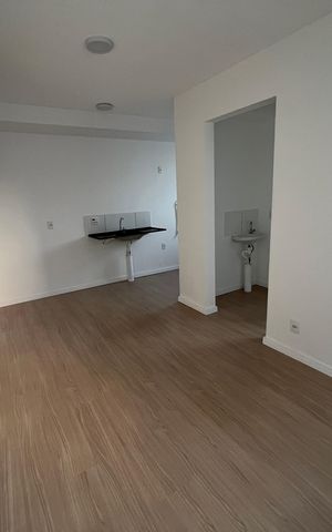 Apartamento à venda com 38m², 2 quartos e sem vaga Apartamento à venda com 38m², 2 quartos e sem vagaSala