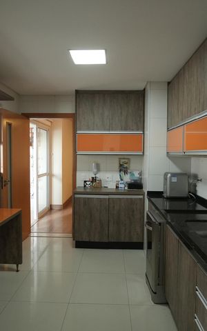 Apartamento à venda com 127m², 3 quartos e 3 vagasCozinha