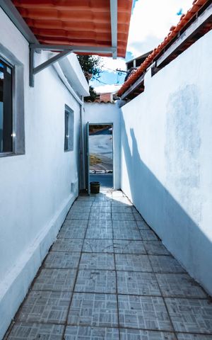 Casa para alugar com 60m², 1 quarto e sem vagaÁrea externa