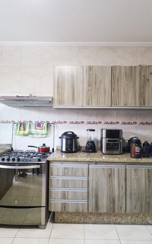 Casa à venda com 150m², 3 quartos e 3 vagas