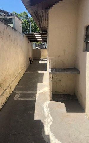 Casa à venda com 134m², 2 quartos e 2 vagas