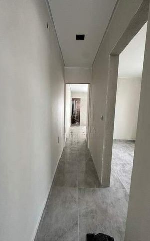 Casa à venda com 135m², 2 quartos e sem vaga