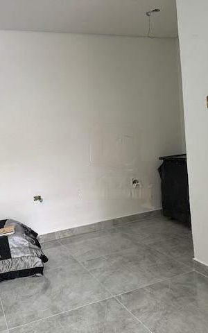 Casa à venda com 135m², 2 quartos e sem vaga