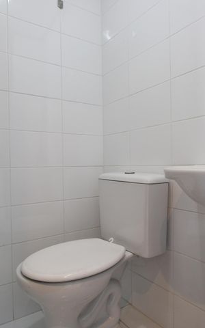 Apartamento para alugar com 97m², 3 quartos e 1 vagaÁrea e serviço - Banheiro