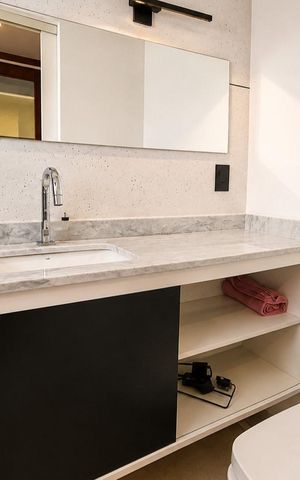Studio para alugar com 28m², 1 quarto e sem vaga Studio para alugar com 28m², 1 quarto e sem vagaBanheiro