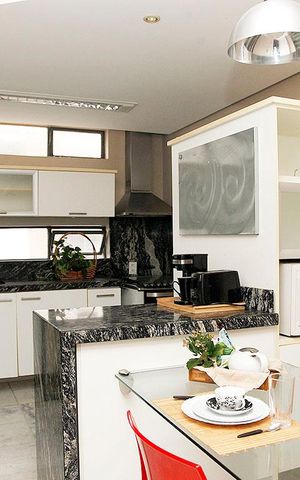 Apartamento à venda com 124m², 3 quartos e 2 vagasCozinha