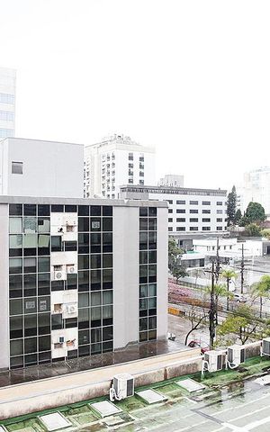 Apartamento à venda com 124m², 3 quartos e 2 vagasQuarto 3 - Vista