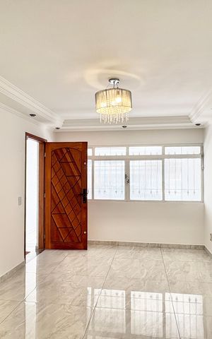 Casa à venda com 125m², 3 quartos e 2 vagas Casa à venda com 125m², 3 quartos e 2 vagasSala